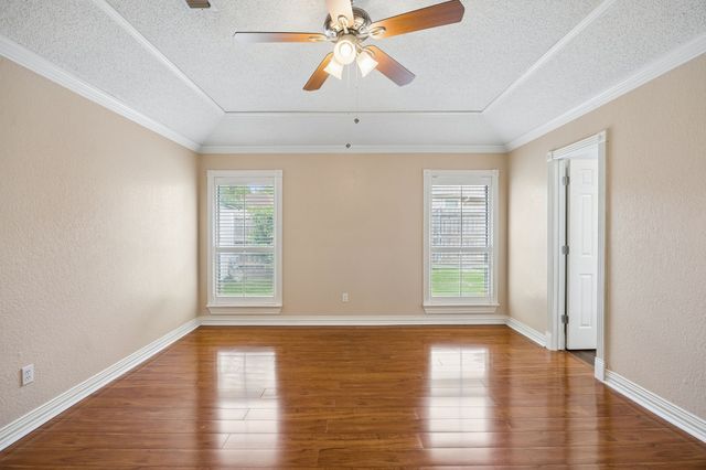 5401 Oak Branch Drive, Arlington, TX 76016