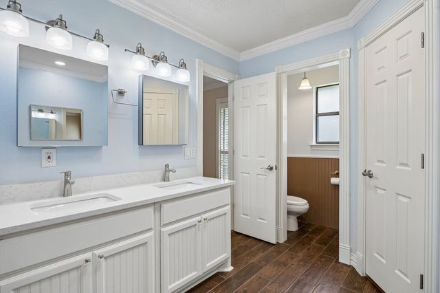 5401 Oak Branch Drive, Arlington, TX 76016