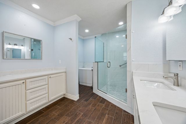 5401 Oak Branch Drive, Arlington, TX 76016