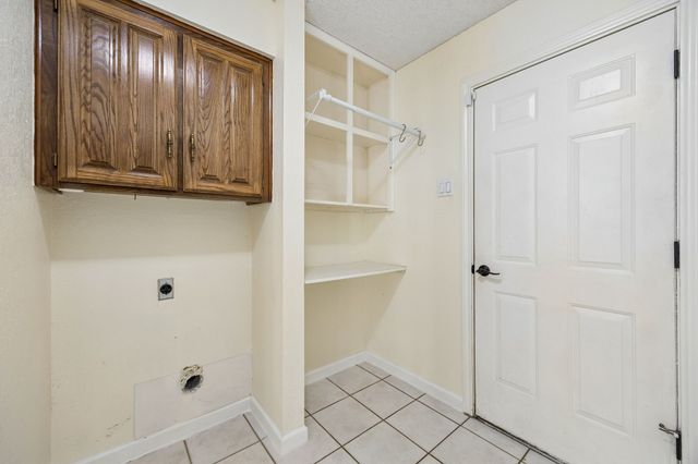 5401 Oak Branch Drive, Arlington, TX 76016