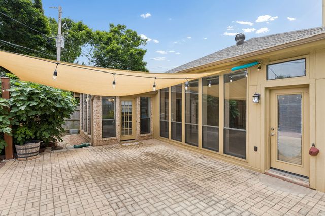 5401 Oak Branch Drive, Arlington, TX 76016
