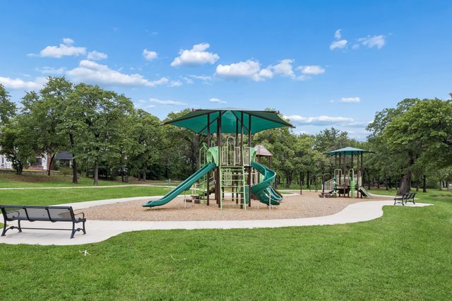 5401 Oak Branch Drive, Arlington, TX 76016