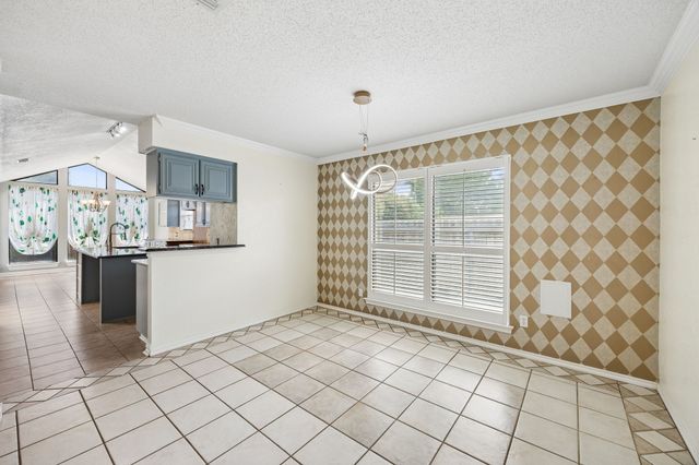 5401 Oak Branch Drive, Arlington, TX 76016