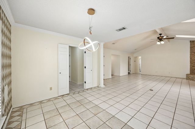 5401 Oak Branch Drive, Arlington, TX 76016