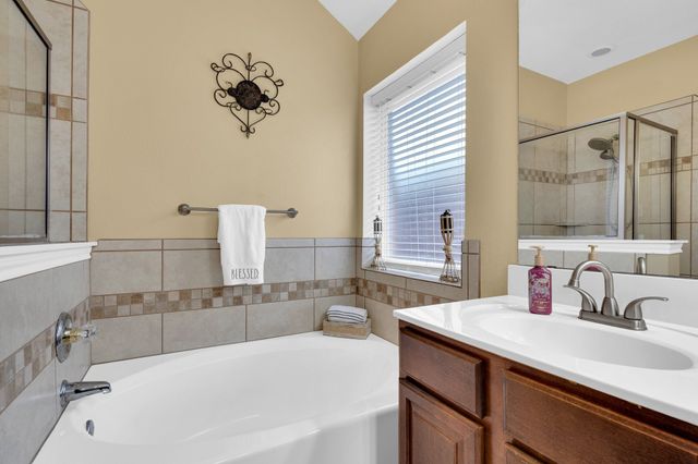 1136 Essex Drive, Cedar Hill, TX 75104