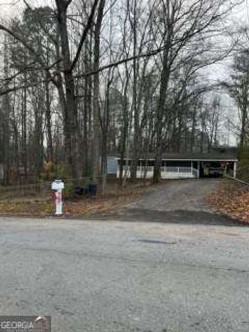 4391 Clark Circle SE, Acworth, GA 30102