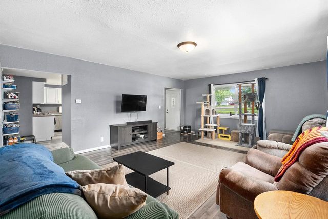 400 W Mill Street, Loyal, WI 54446