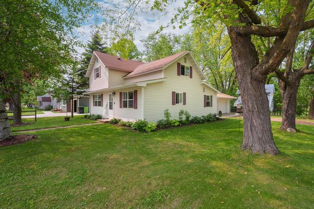 400 W Mill Street, Loyal, WI 54446