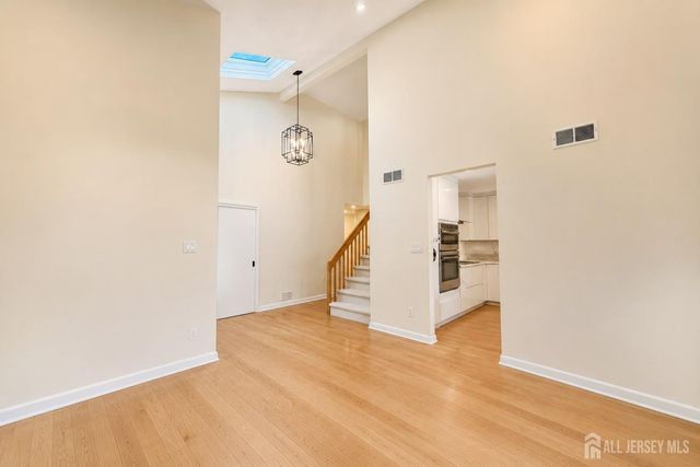187 Sayre Drive, Plainsboro, NJ 08540