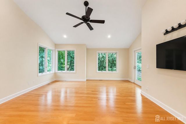 187 Sayre Drive, Plainsboro, NJ 08540