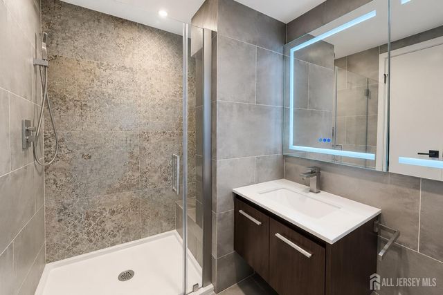187 Sayre Drive, Plainsboro, NJ 08540