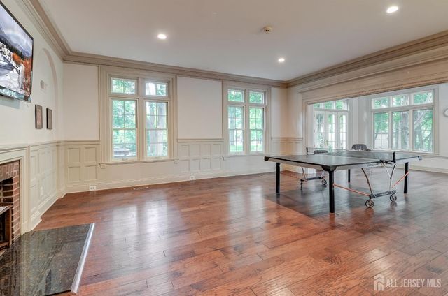 187 Sayre Drive, Plainsboro, NJ 08540