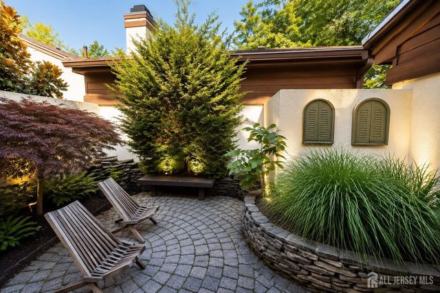 187 Sayre Drive, Plainsboro, NJ 08540