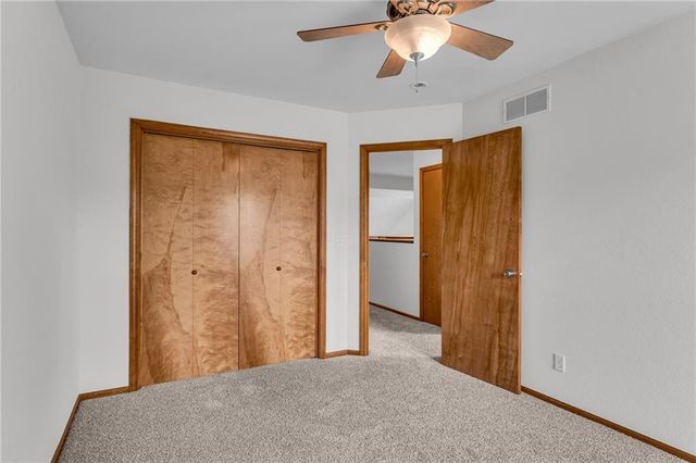 2752 Grand Circle, Lawrence, KS 66047