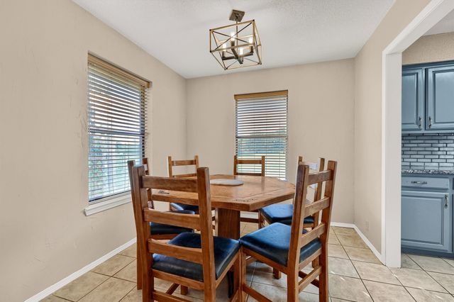 313 Cocopa Drive, Lake Kiowa, TX 76240