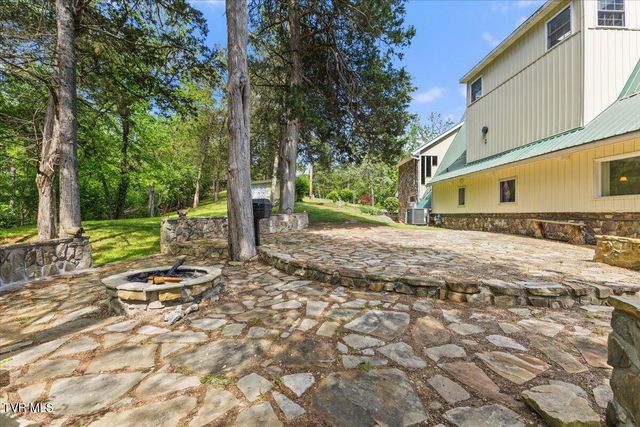 651 Rangewood Road, Piney Flats, TN 37686