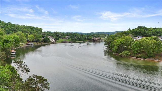 651 Rangewood Road, Piney Flats, TN 37686