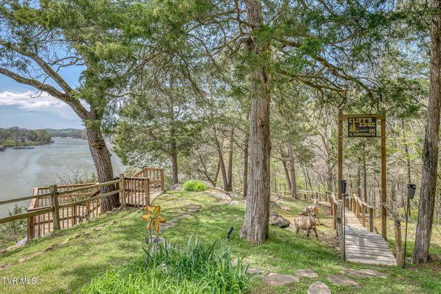 651 Rangewood Road, Piney Flats, TN 37686