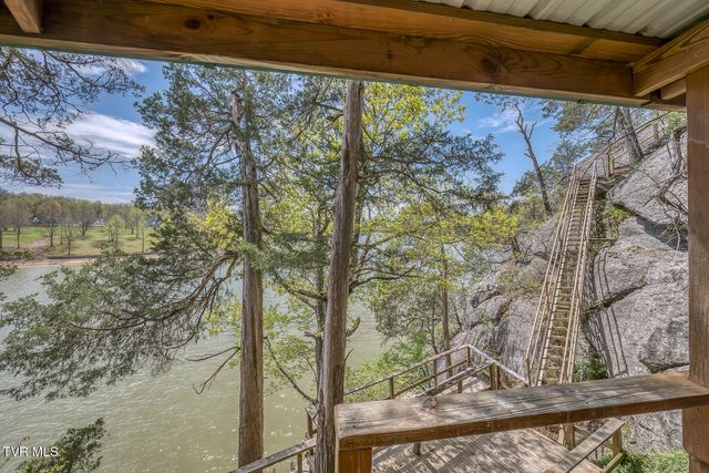 651 Rangewood Road, Piney Flats, TN 37686