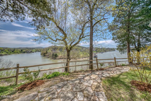 651 Rangewood Road, Piney Flats, TN 37686