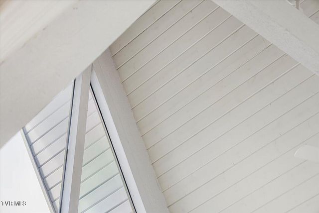 651 Rangewood Road, Piney Flats, TN 37686