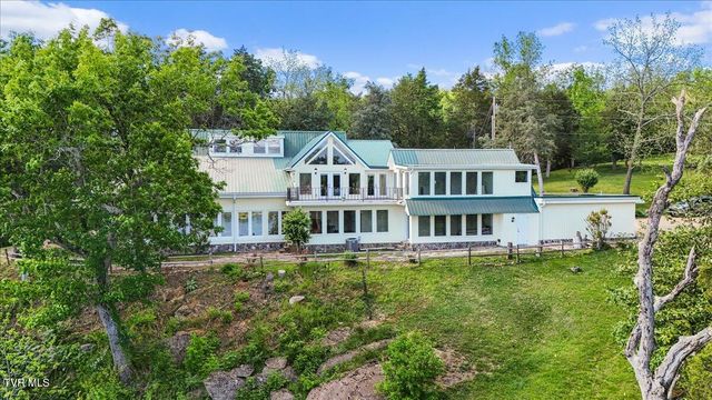 651 Rangewood Road, Piney Flats, TN 37686