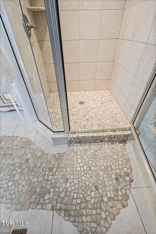 651 Rangewood Road, Piney Flats, TN 37686