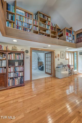 651 Rangewood Road, Piney Flats, TN 37686