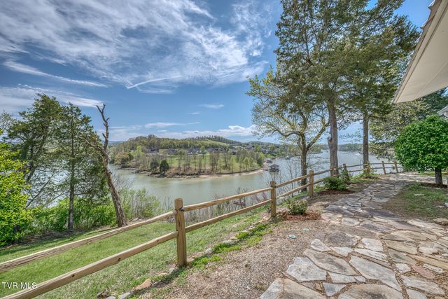 651 Rangewood Road, Piney Flats, TN 37686