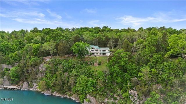 651 Rangewood Road, Piney Flats, TN 37686