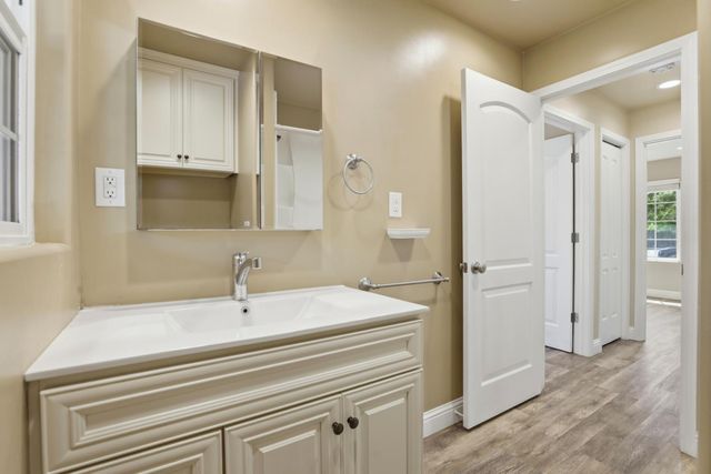5905 65th St, Sacramento, CA 95824