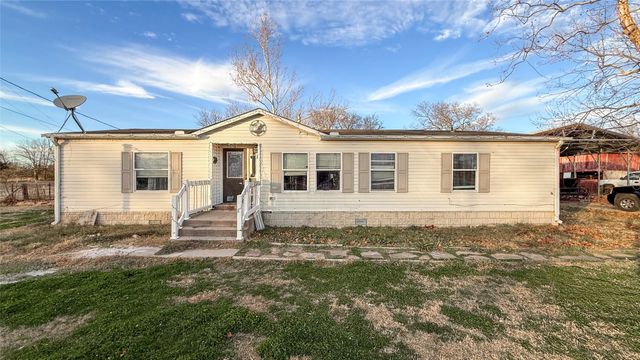 2449 E Fm 120, Denison, TX 75021