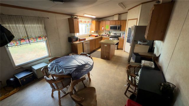 2449 E Fm 120, Denison, TX 75021