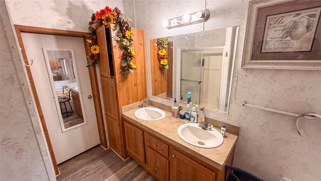 2449 E Fm 120, Denison, TX 75021