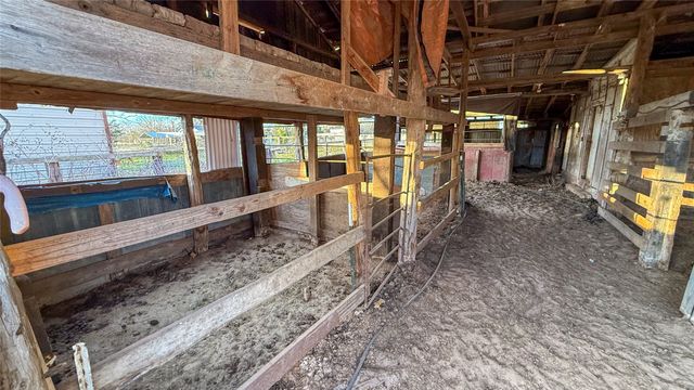 2449 E Fm 120, Denison, TX 75021