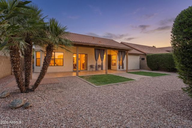 2743 E CATHEDRAL ROCK Drive, Phoenix, AZ 85048