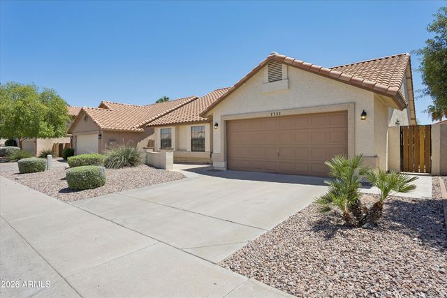 2743 E CATHEDRAL ROCK Drive, Phoenix, AZ 85048