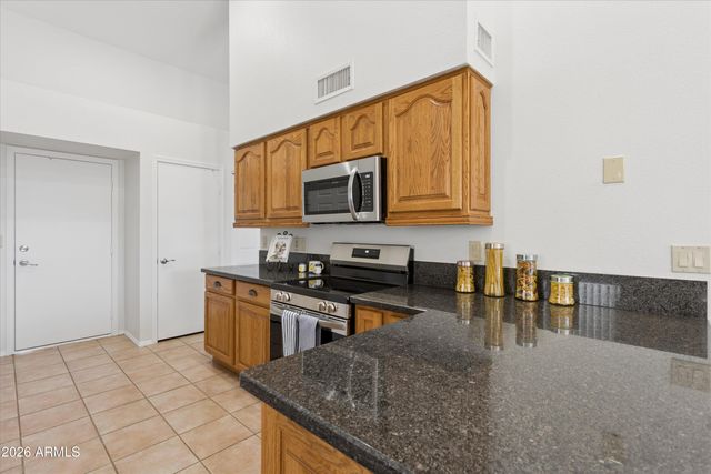 2743 E CATHEDRAL ROCK Drive, Phoenix, AZ 85048