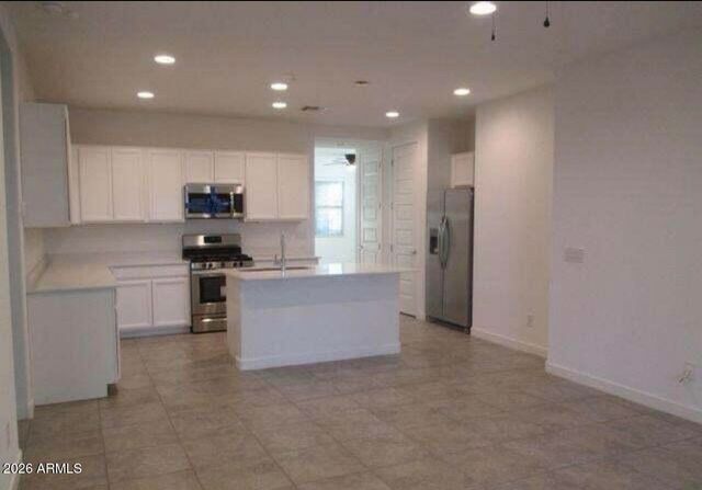 5962 N 90th Drive, Glendale, AZ 85305