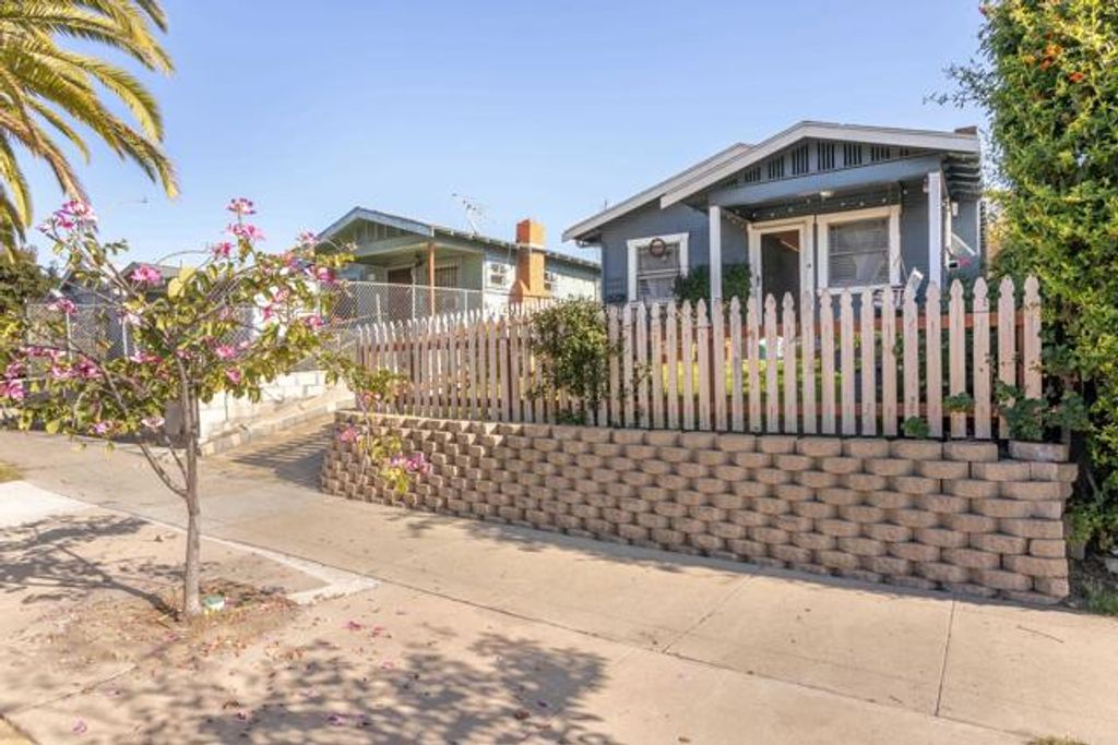 3653 37th Street, San Diego, CA 92105