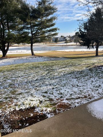 27C Benjamin Franklin Drive, Monroe, NJ 08831