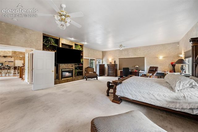 3925 Hill Circle, Colorado Springs, CO 80904