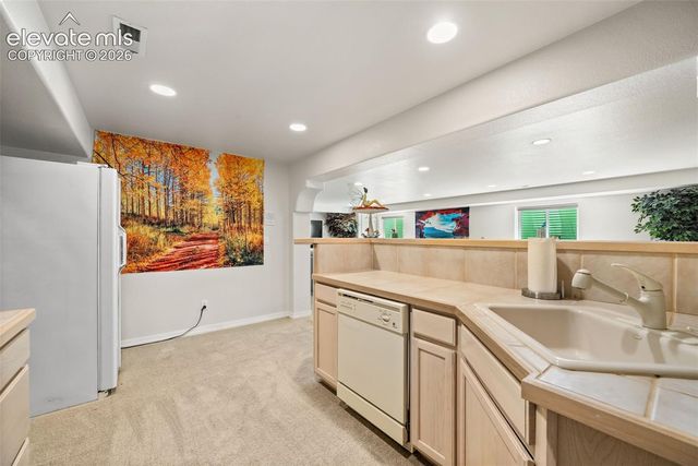 3925 Hill Circle, Colorado Springs, CO 80904