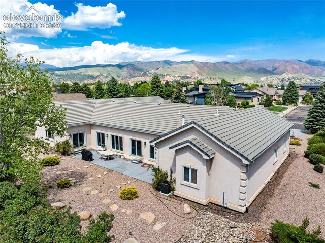 3925 Hill Circle, Colorado Springs, CO 80904