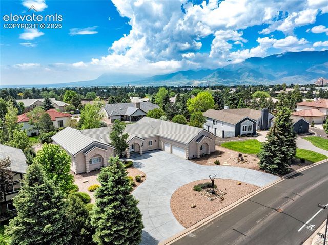 3925 Hill Circle, Colorado Springs, CO 80904