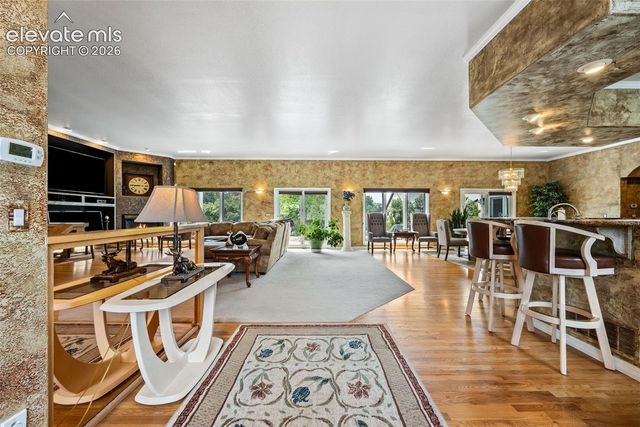 3925 Hill Circle, Colorado Springs, CO 80904