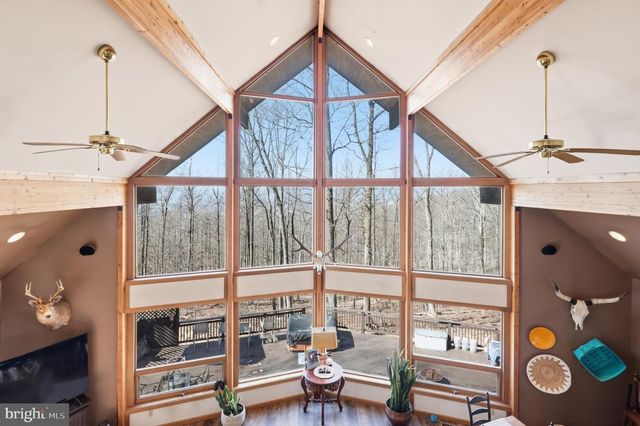 8939 HAWBOTTOM RD, Middletown, MD 21769