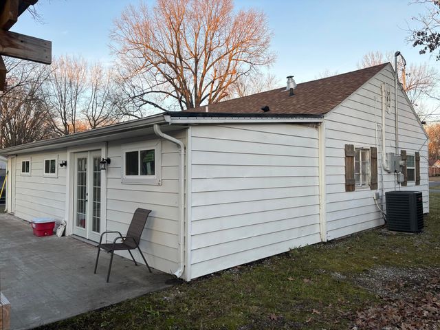 949 N 26th Street, Paducah, KY 42001