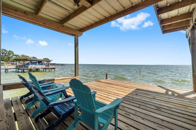 145 Bluewater Drive, Point Blank, TX 77364