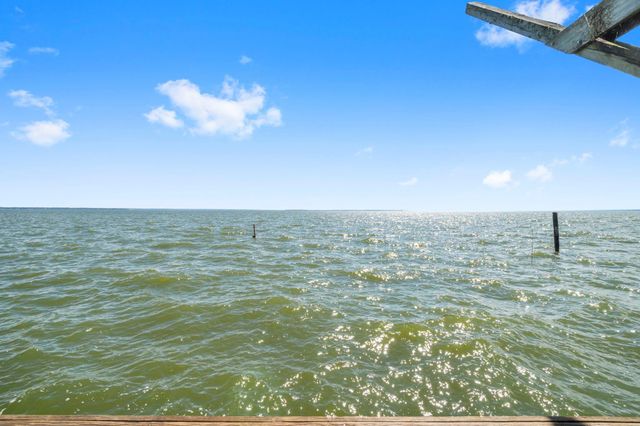 145 Bluewater Drive, Point Blank, TX 77364